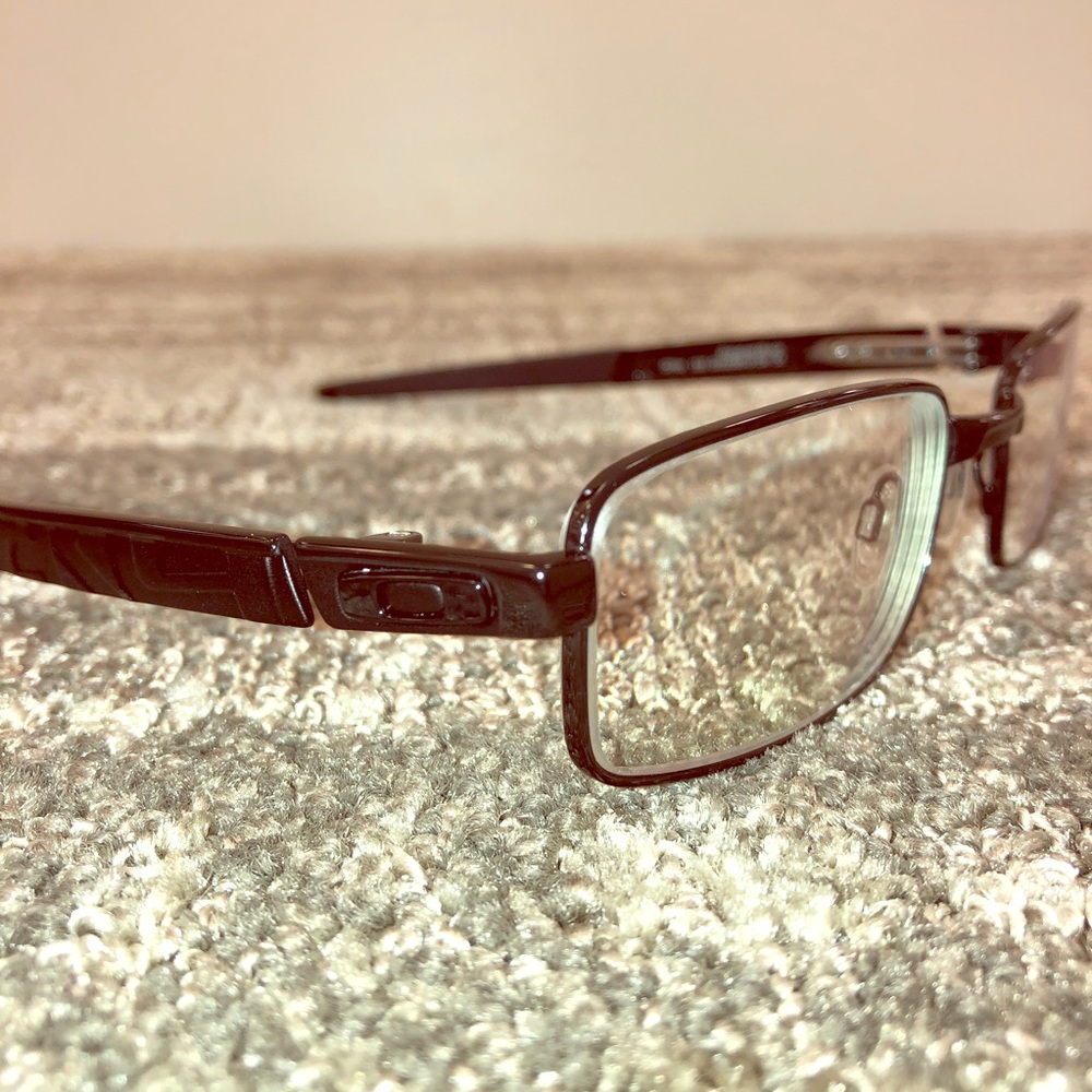 NWOT Oakley Twin Shock eyeglasses